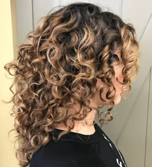 Looking for the Best Shampoo for Curly Hair? Try Joico!插图1