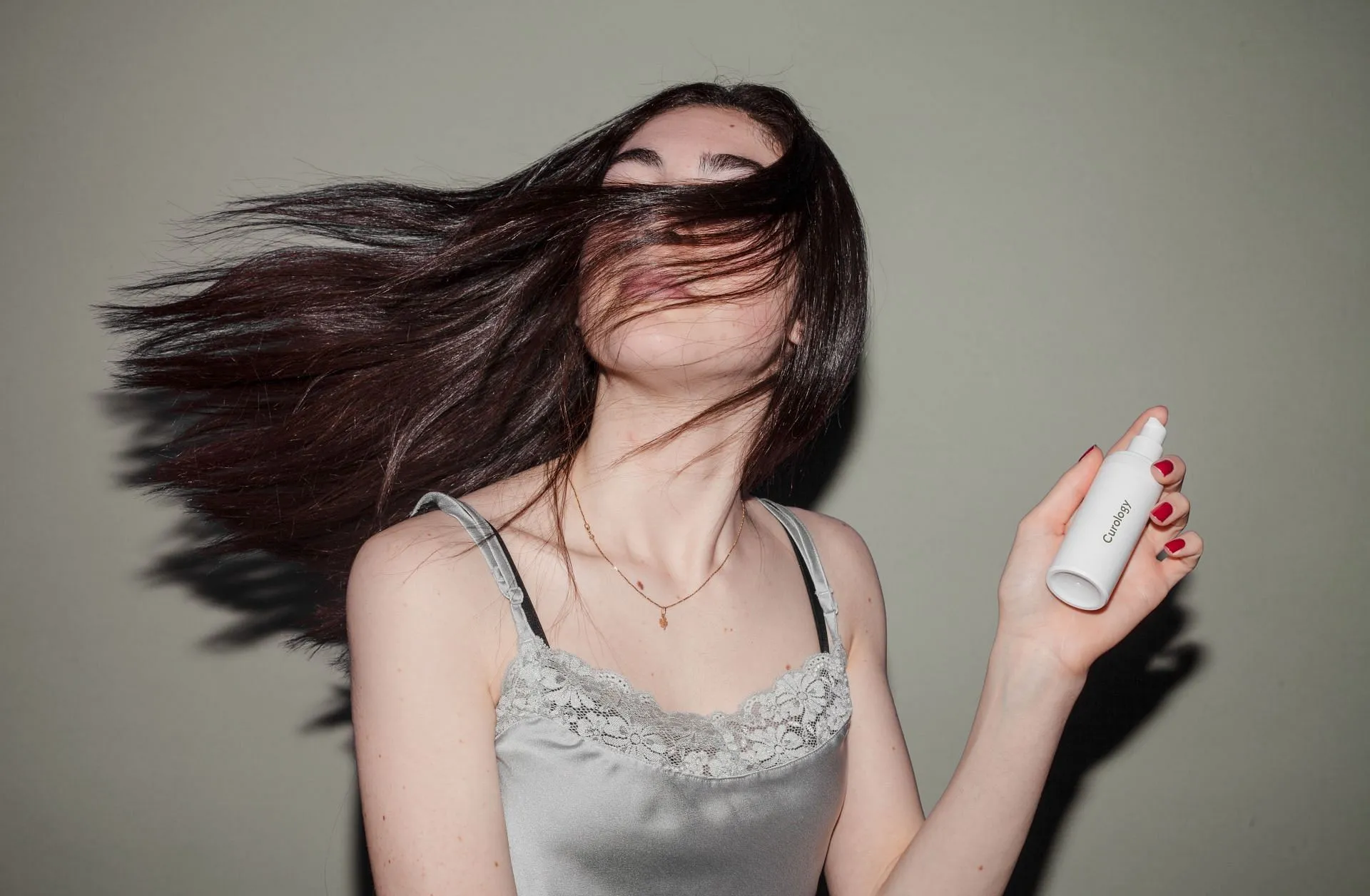Dry Shampoo 101: Everything You Need to Know插图3