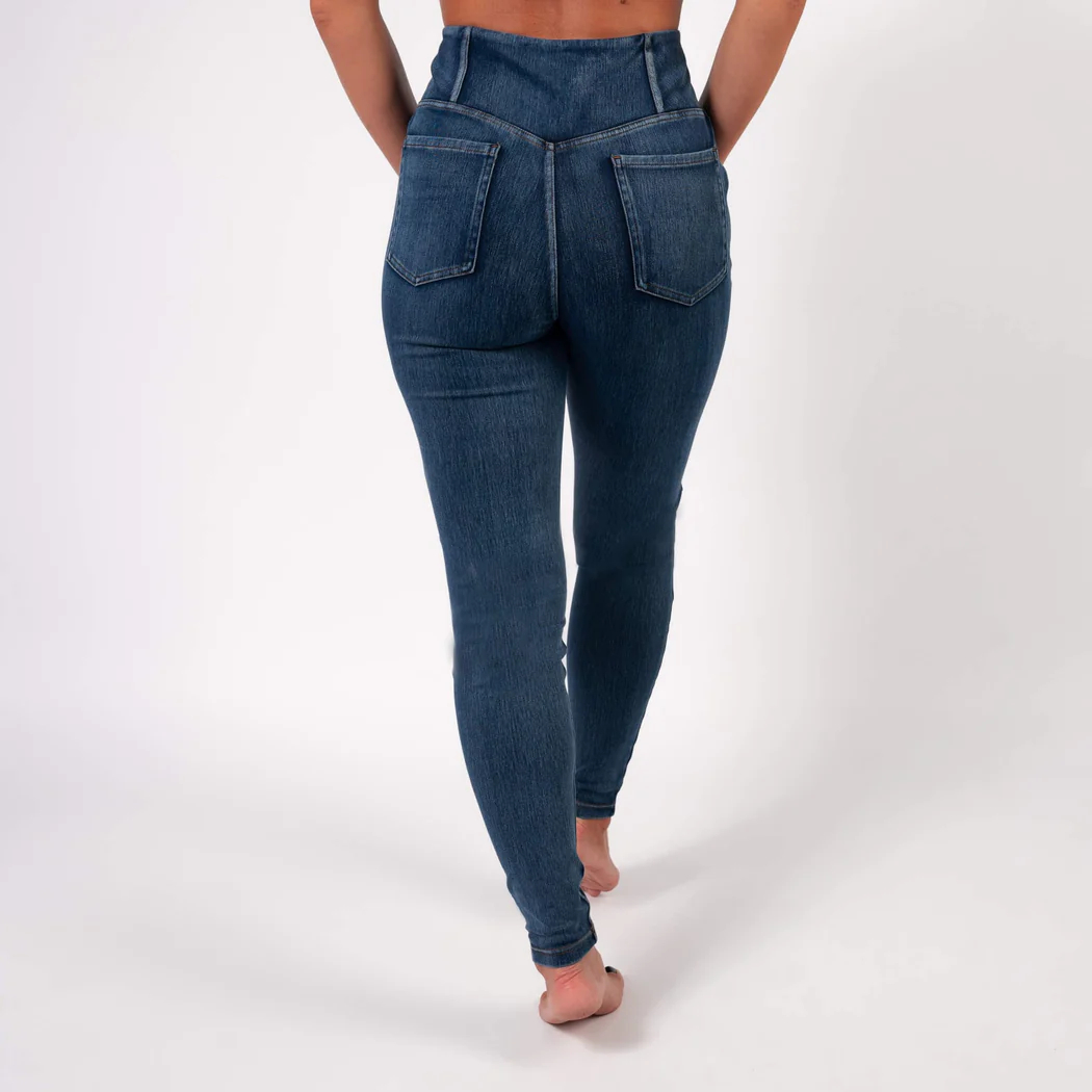 Super stretchy jeans, also known as jeggings or stretch denim jeans, have gained immense popularity in recent years