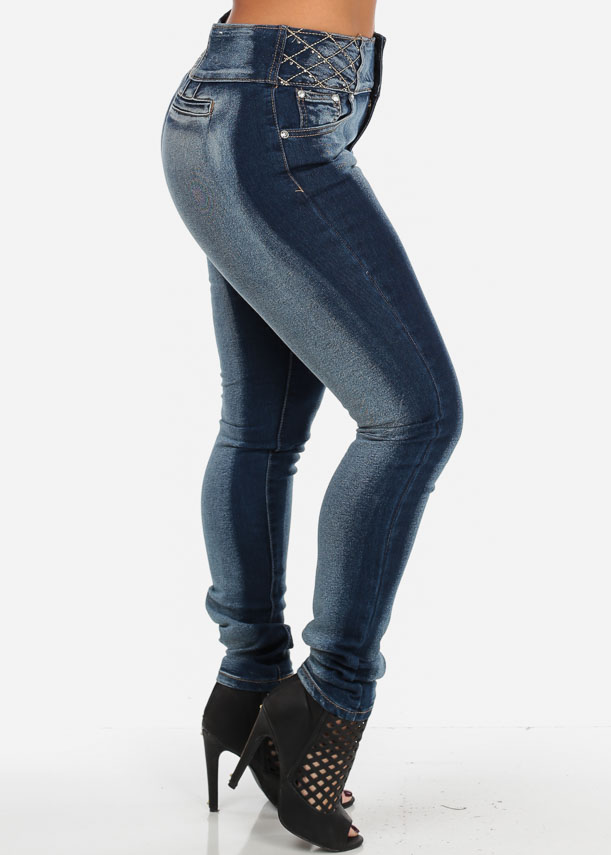 Finding the perfect best butt lifting jean that not only flatters your figure but also enhances your curves can be a daunting task.