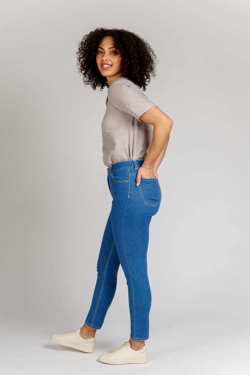 What is a size 6 in jeans?