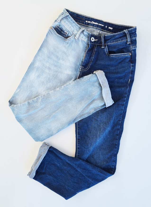 How to fold jeans for travel?