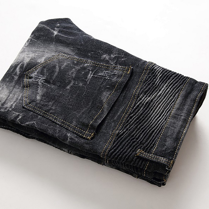 fold jeans for packing