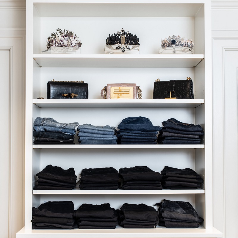 fold jeans for drawers