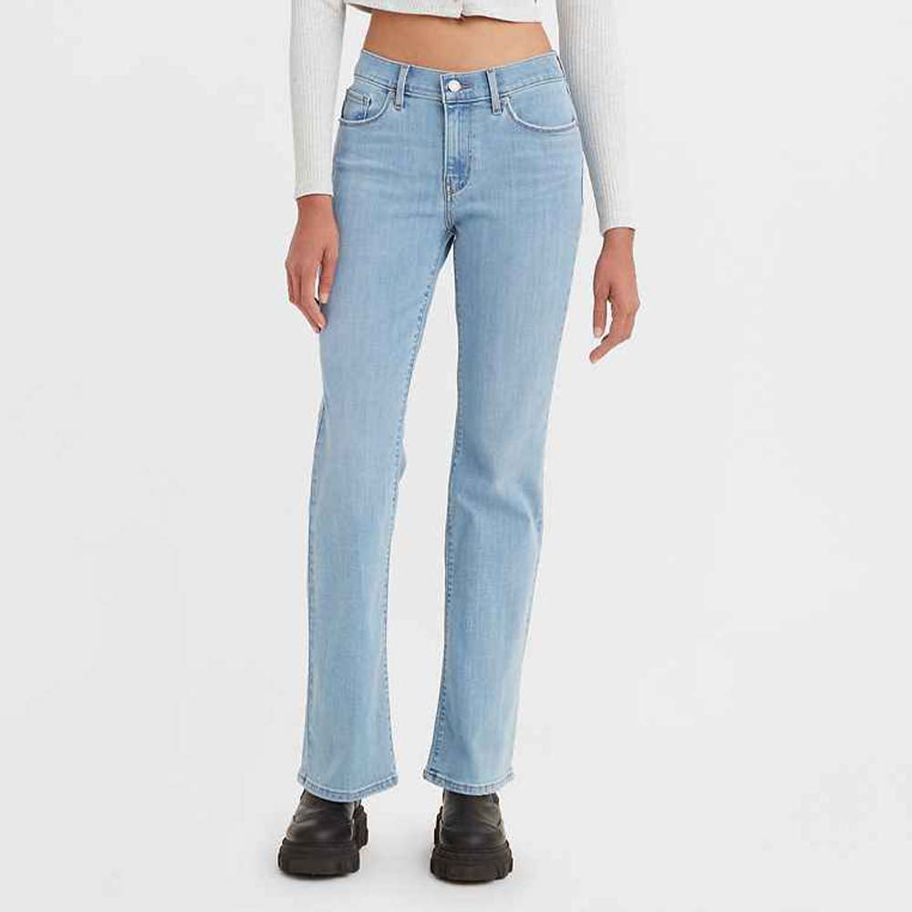 Women's baggy jeans