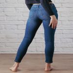 Mid rise skinny jeans