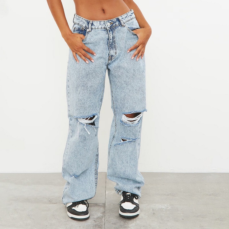 Women's baggy jeans