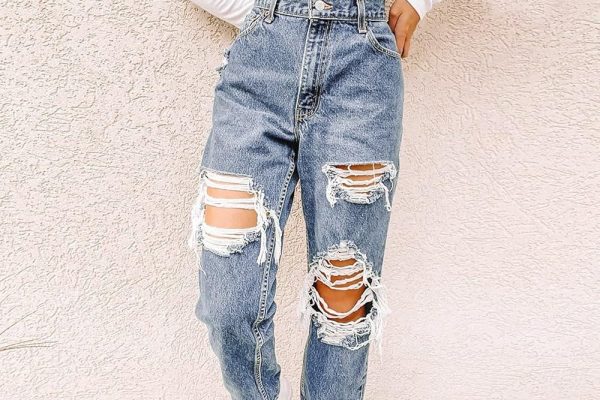 sew a hole in jeans