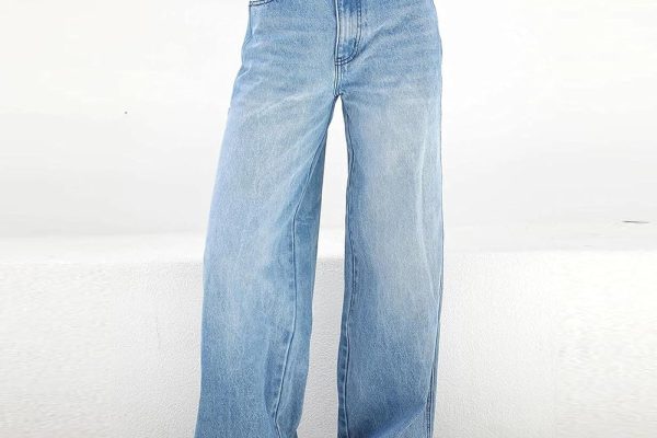 Baggy low rise jeans