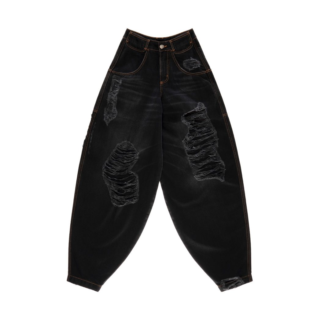 Black baggy jeans