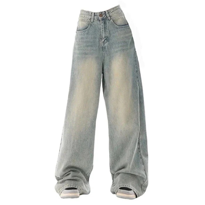 Baggy light blue jeans