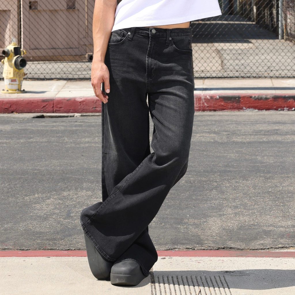 Baggy Flare Jeans