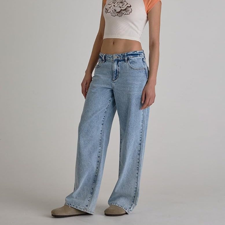 low-rise-baggy-jeans