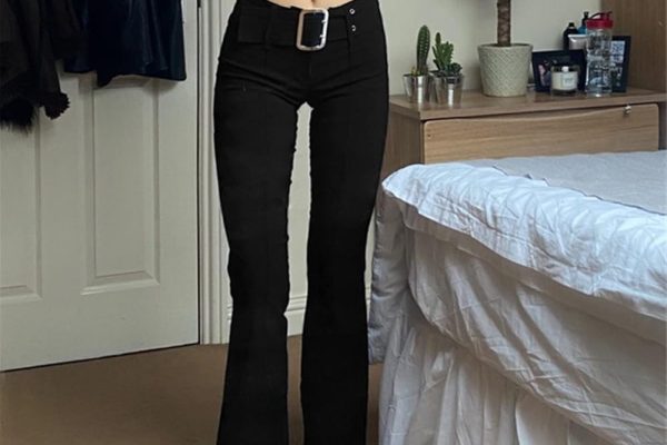 low waisted jeans