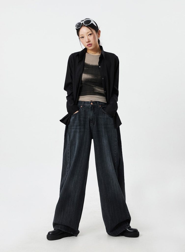 mid rise baggy jeans