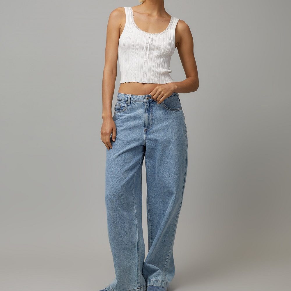 mid rise baggy jeans