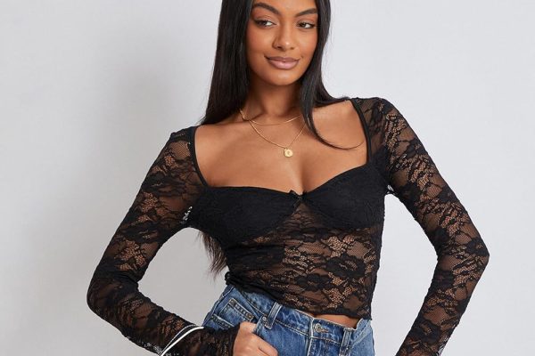 Crop Top Over Long Sleeve Shirt: A Trendy Layering Technique crop top over long sleeve shirt